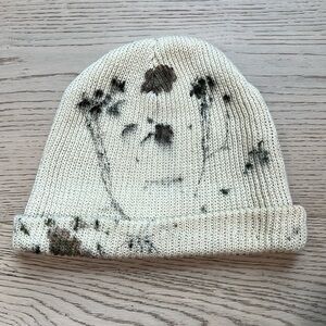 Flower hammered Beanie